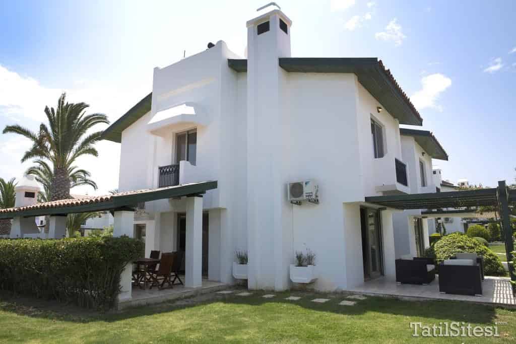 Viltur Villa Saray Hotel